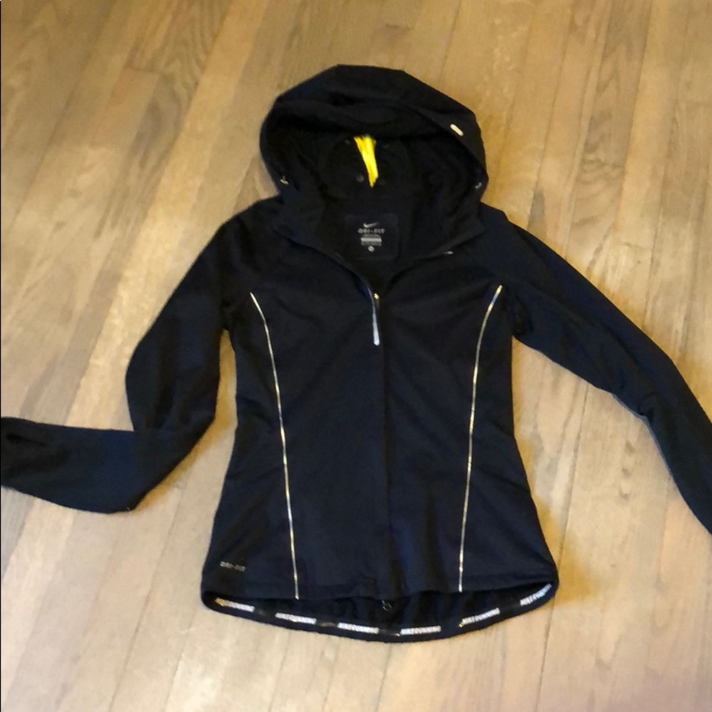 Nike dryfit running jacket